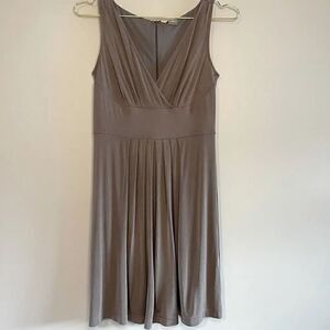 Ann Taylor Grey Sleeveless Dress || SZ S